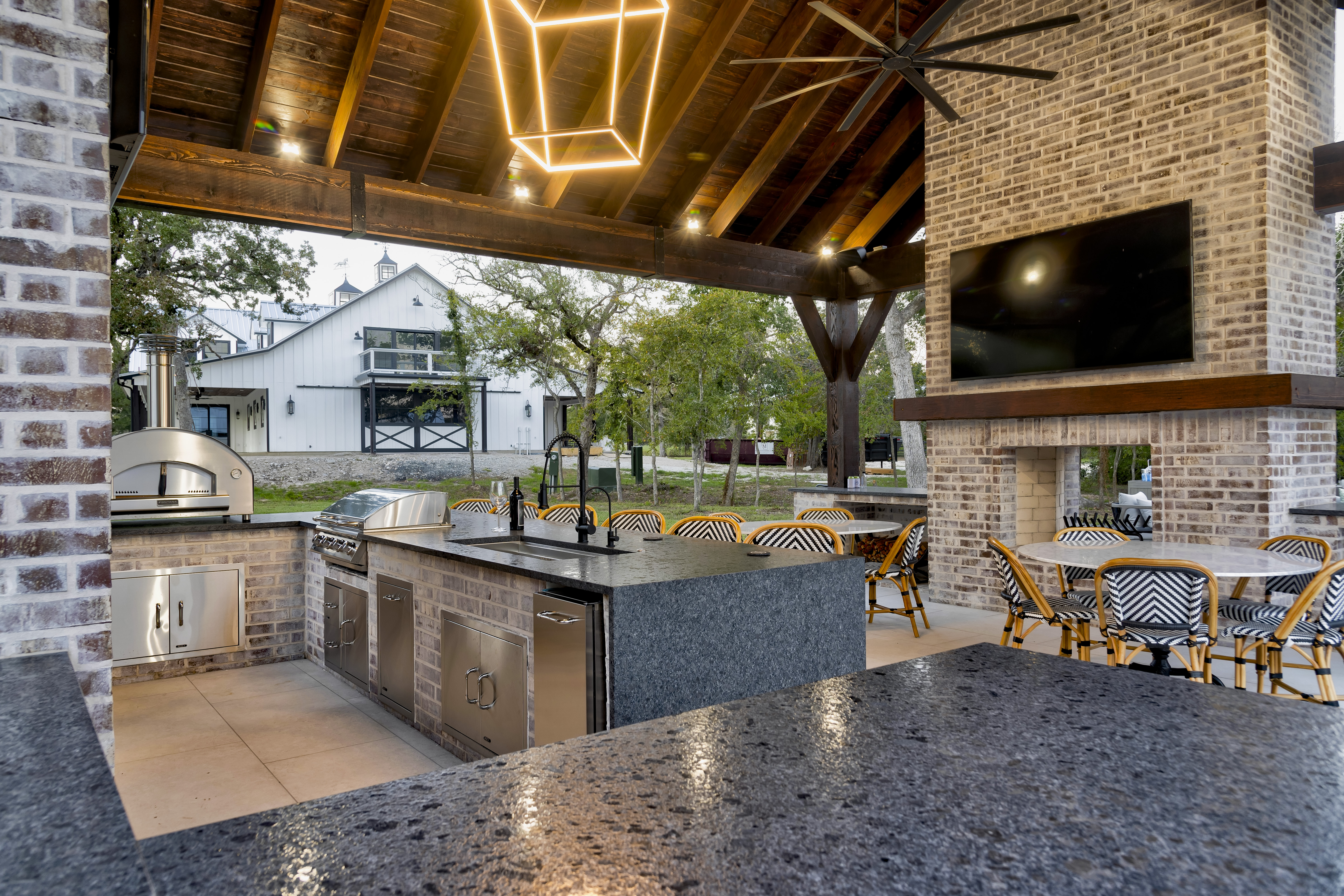 Spas & Hot Tubs